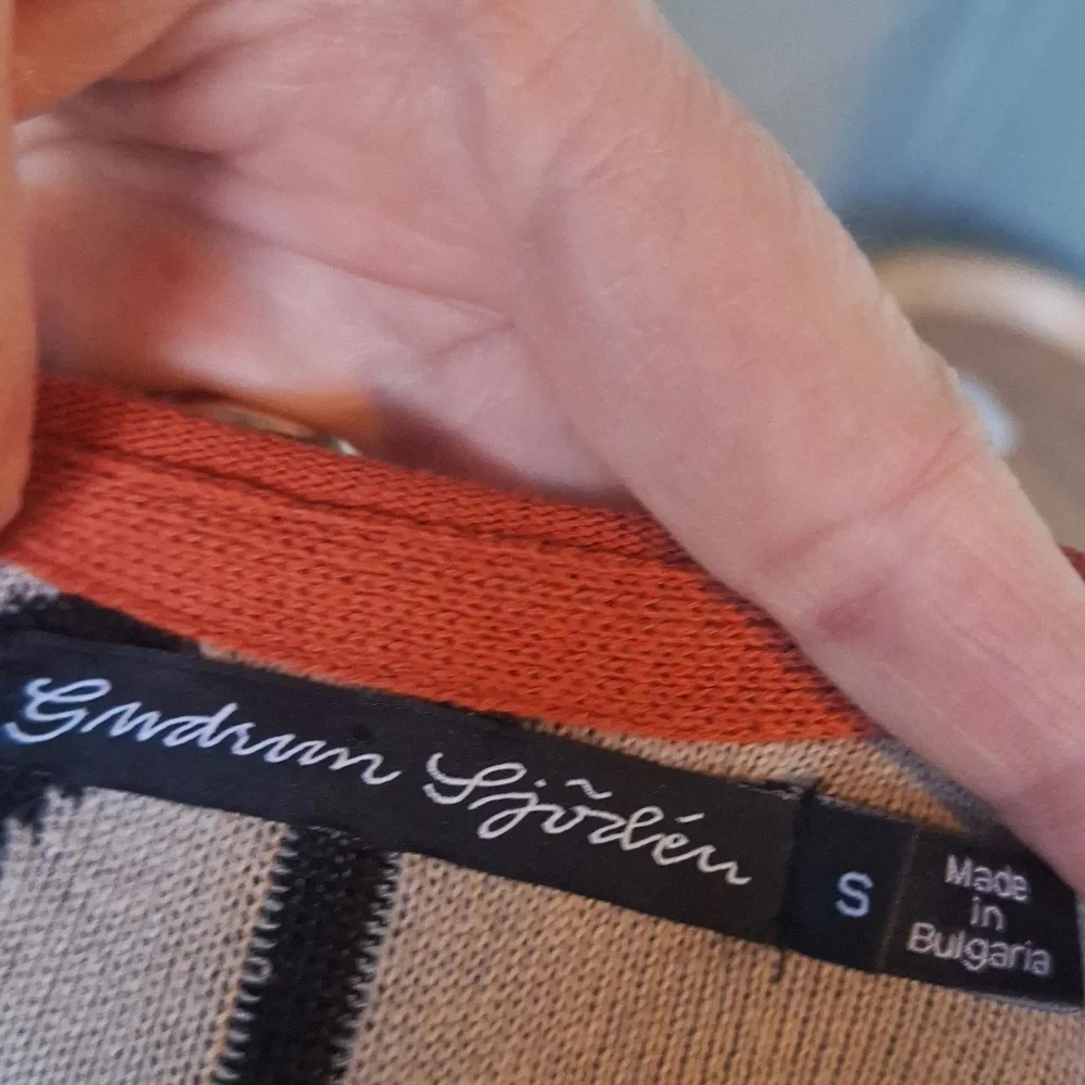 Gudrun Sjõdén Amsterdam organic cotton sweater size small - Picture 8 of 13